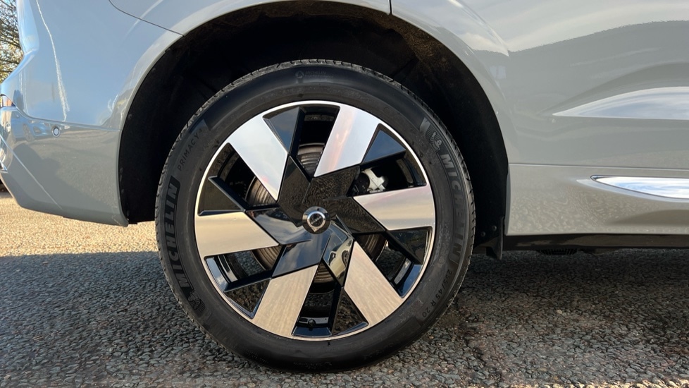 Used Volvo XC60 2025 for sale - 77055663: Photo 24