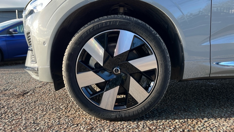 Used Volvo XC60 2025 for sale - 77055663: Photo 25