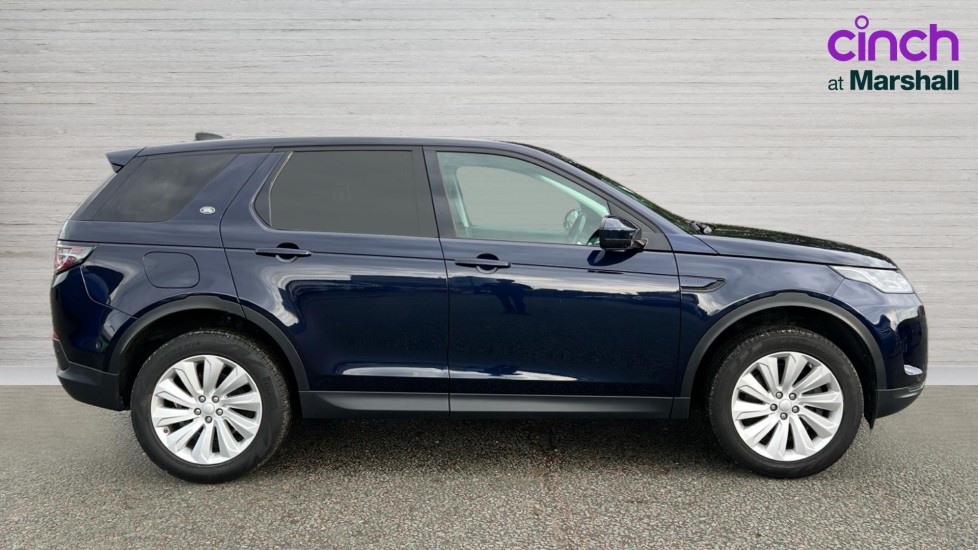 Used Land Rover Discovery Sport 2020 for sale - 77082487: Photo 2