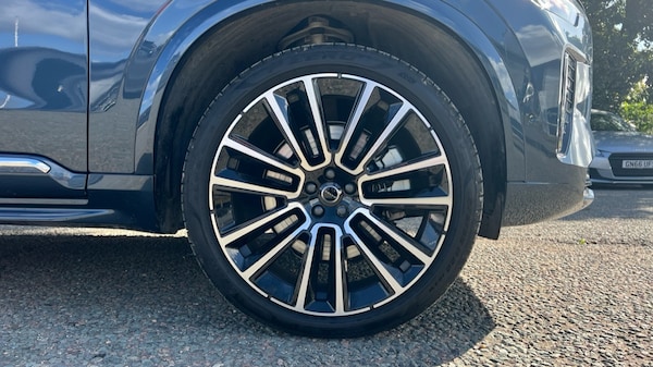 Used Volvo XC90 2025 for sale - 76229279: Photo 16