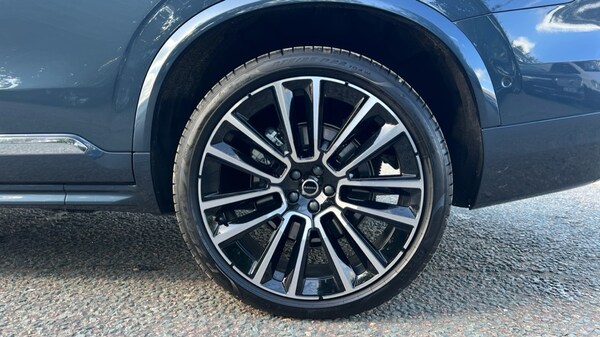 Used Volvo XC90 2025 for sale - 76229279: Photo 26