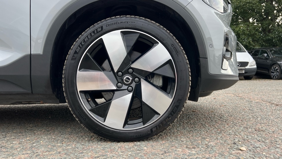 Used Volvo XC40 2024 for sale - 76140235: Photo 16