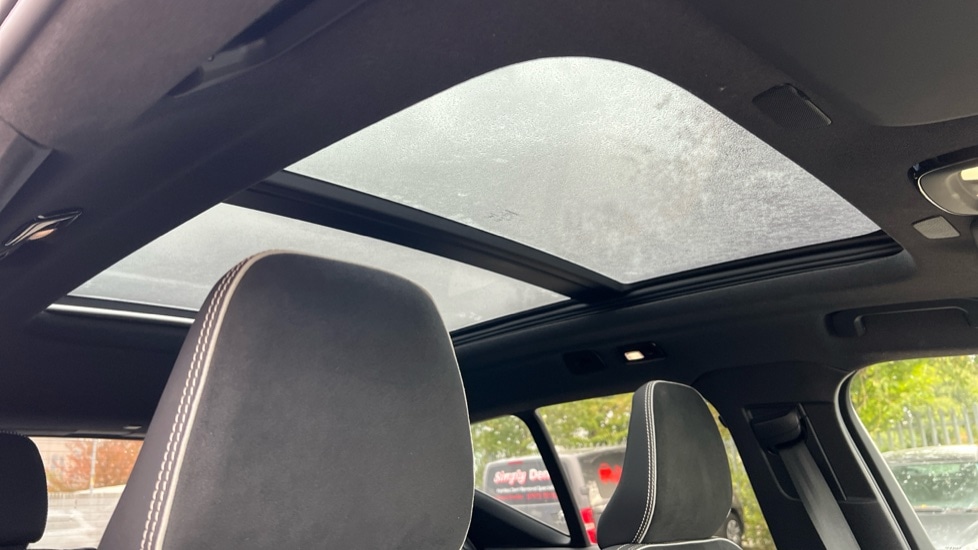Used Volvo XC40 2024 for sale - 76140235: Photo 34