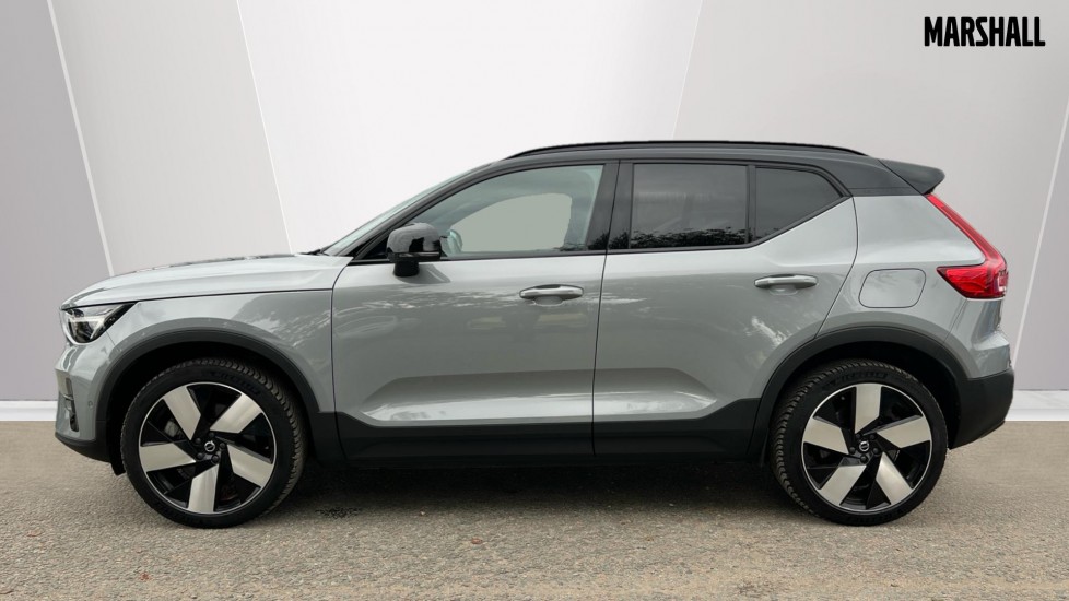 Used Volvo XC40 2024 for sale - 76140235: Photo 8