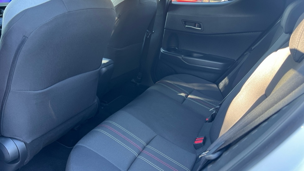 Used Toyota C-HR 2023 for sale - 76870281: Photo 14