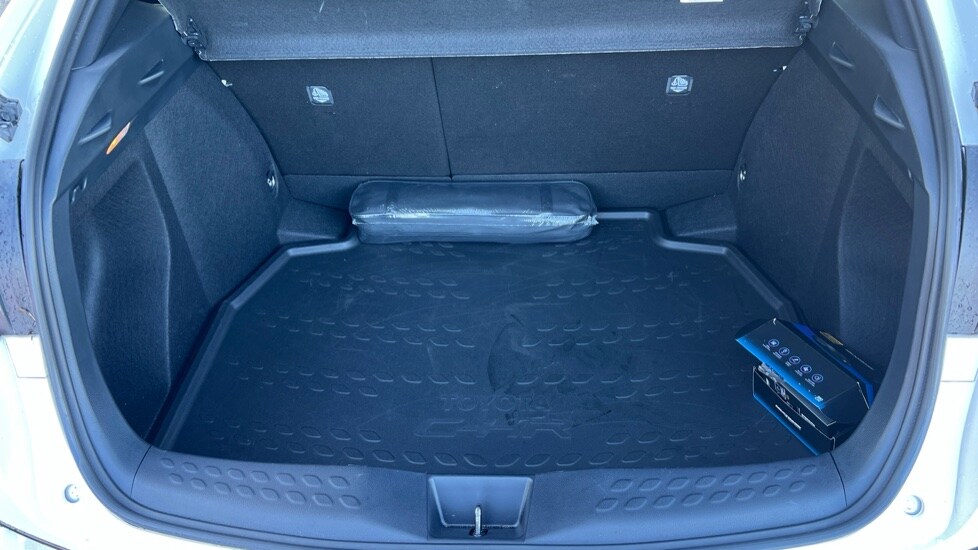 Used Toyota C-HR 2023 for sale - 76870281: Photo 15