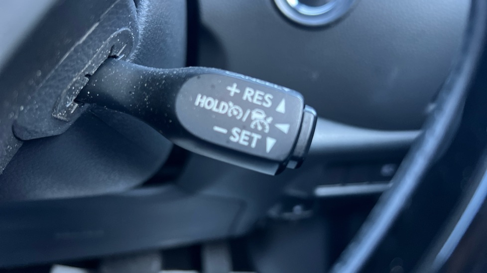 Used Toyota C-HR 2023 for sale - 76870281: Photo 33