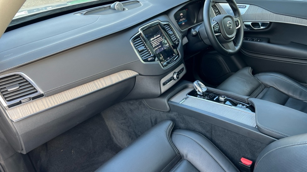 Used Volvo XC90 2024 for sale - 76888856: Photo 4