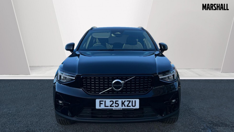 Used Volvo XC40 2025 for sale - 76873328: Photo 12