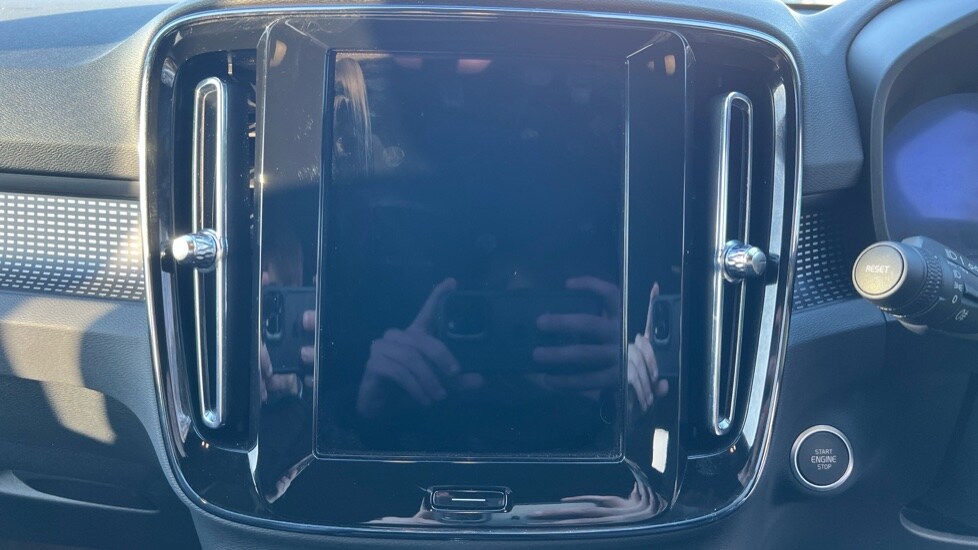 Used Volvo XC40 2025 for sale - 76873328: Photo 20