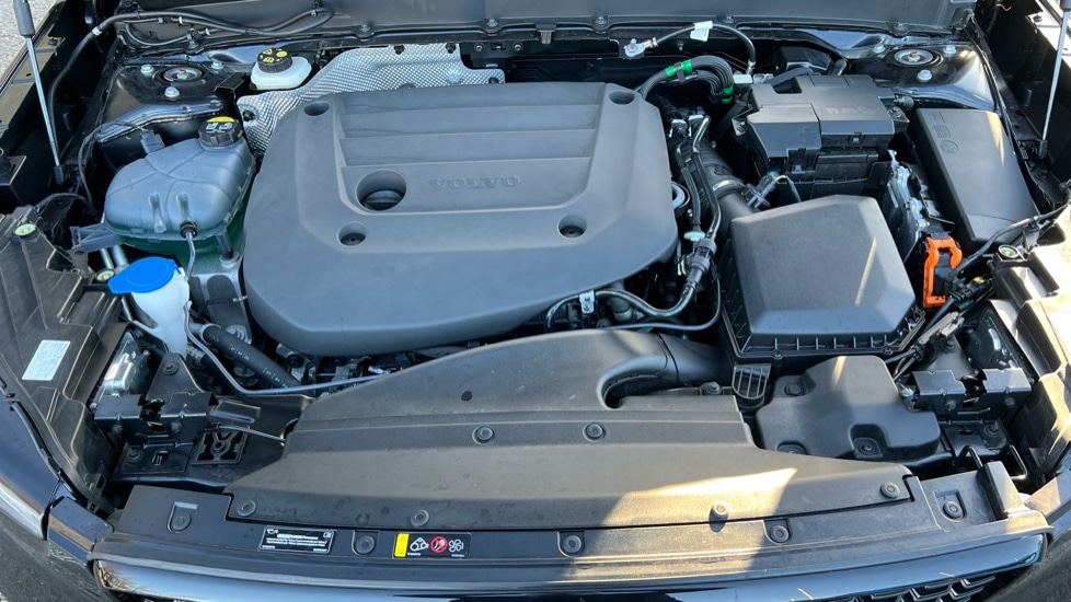 Used Volvo XC40 2025 for sale - 76873328: Photo 23