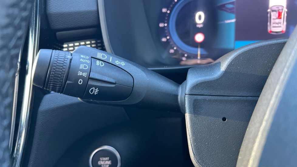 Used Volvo XC40 2025 for sale - 76873328: Photo 27