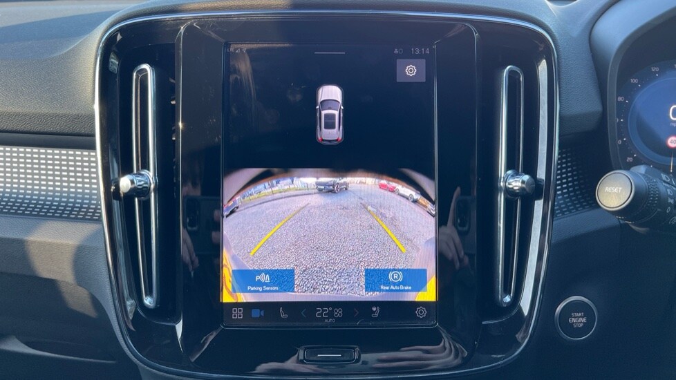 Used Volvo XC40 2025 for sale - 76873328: Photo 32