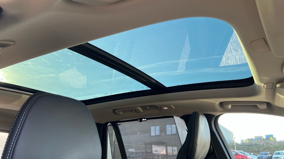 Used Volvo XC90 2025 for sale - 76872749: Photo 34