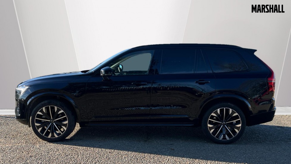 Used Volvo XC90 2025 for sale - 76872749: Photo 8