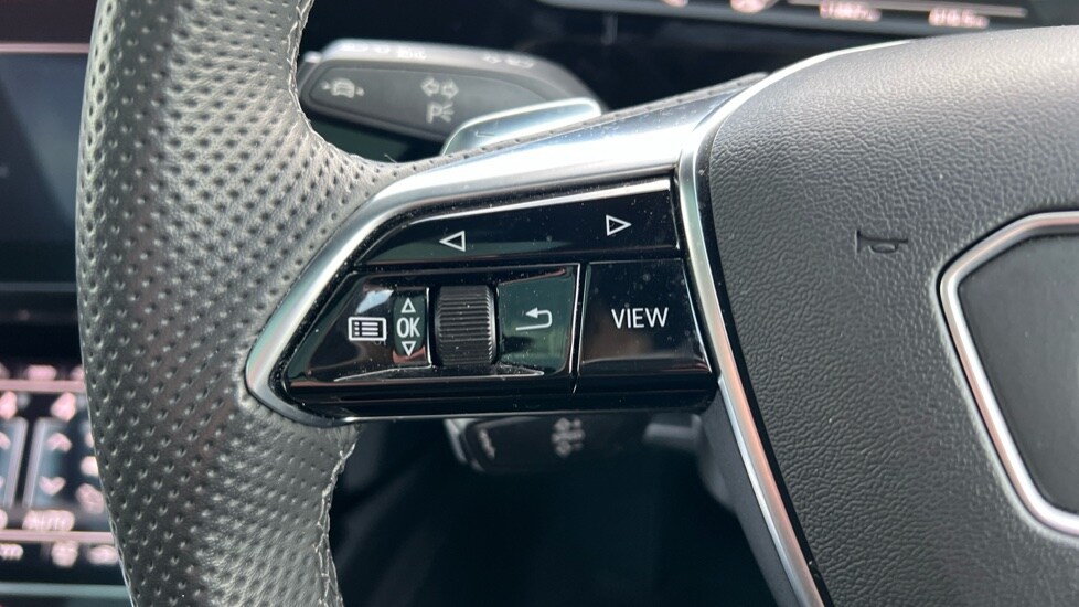 Used Audi Q8 2024 for sale - 76872911: Photo 24