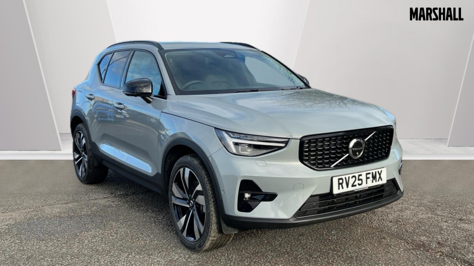 Used Volvo XC40 2025 for sale - 76872656: Photo 1