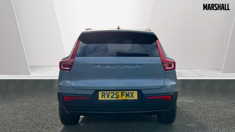 Used Volvo XC40 2025 for sale - 76872656: Photo 13