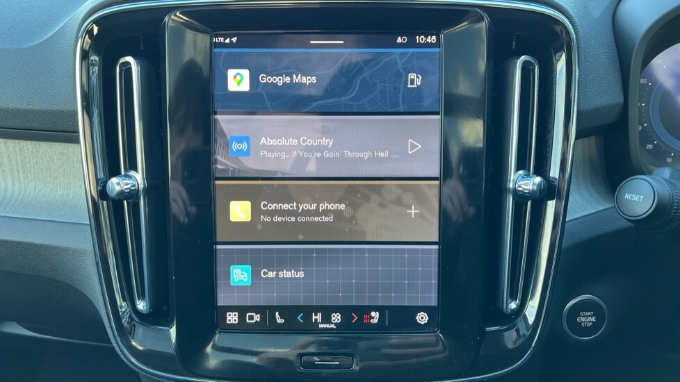 Used Volvo XC40 2025 for sale - 76872656: Photo 29