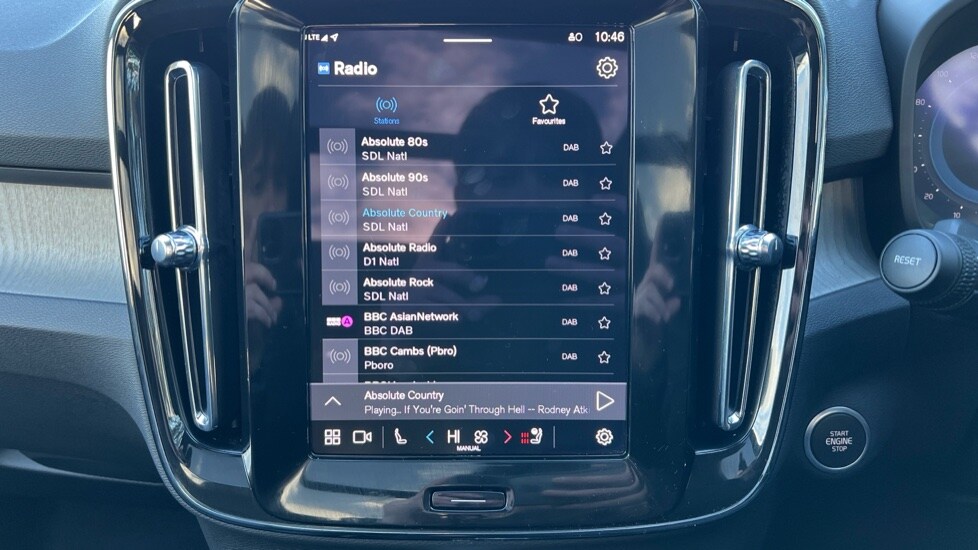 Used Volvo XC40 2025 for sale - 76872656: Photo 30