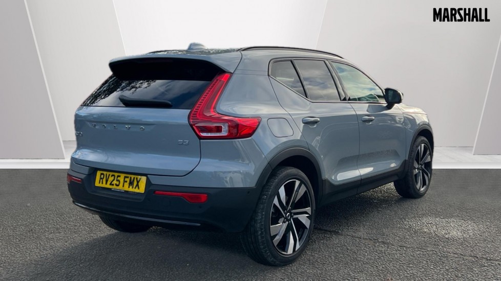Used Volvo XC40 2025 for sale - 76872656: Photo 7