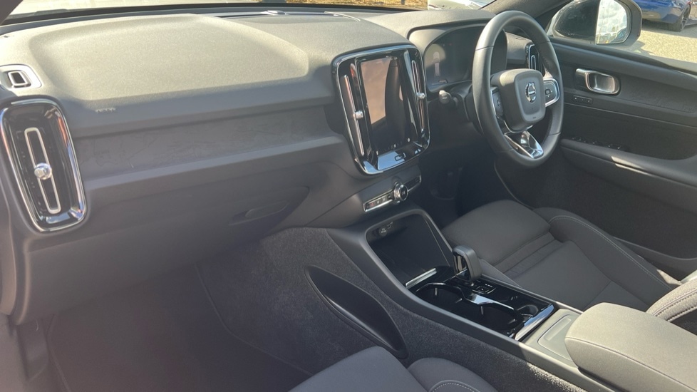 Used Volvo XC40 2023 for sale - 76154749: Photo 4