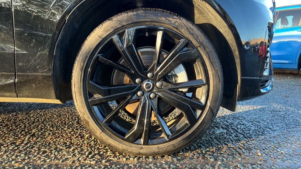 Used Volvo XC60 2025 for sale - 76873091: Photo 16