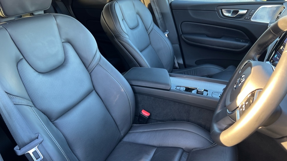 Used Volvo XC60 2025 for sale - 76873091: Photo 9