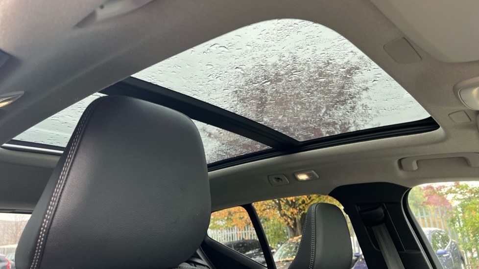 Used Volvo XC40 2024 for sale - 76871696: Photo 34