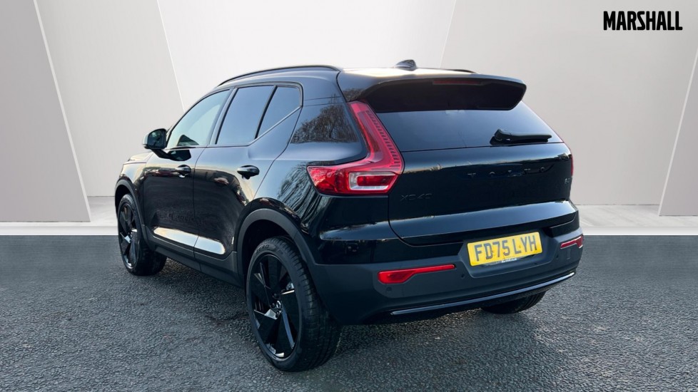 Used Volvo XC40 2025 for sale - 76894783: Photo 2
