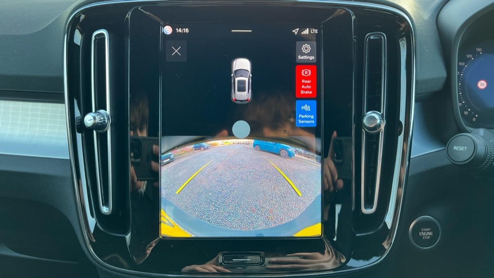 Used Volvo XC40 2025 for sale - 76894783: Photo 32