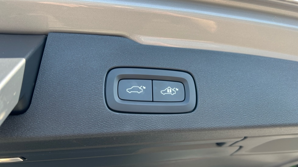 Vehicle 49
