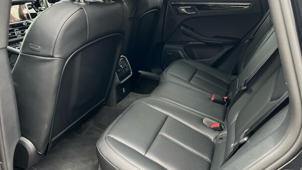Used Porsche Macan 2025 for sale - 76233970: Photo 14