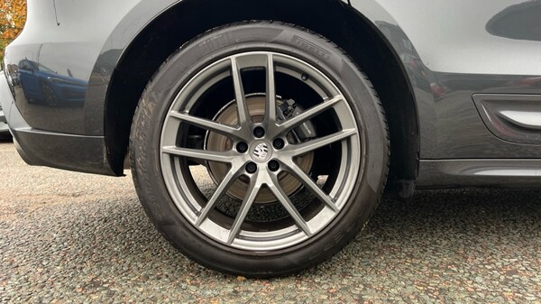 Used Porsche Macan 2025 for sale - 76233970: Photo 19