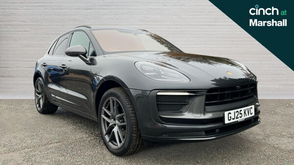 Used Porsche Macan 2025 for sale - 76233970: Photo 1