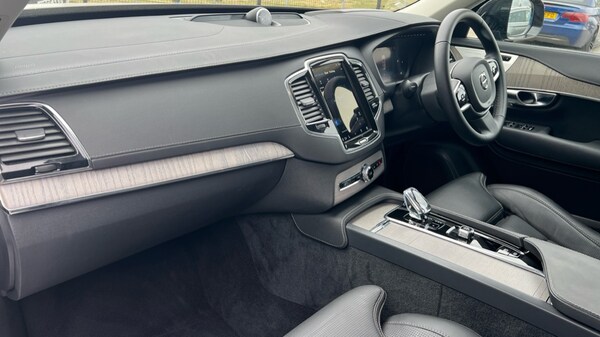 Used Volvo XC90 2024 for sale - 76217208: Photo 4