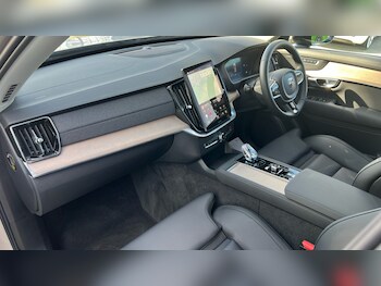 Used Volvo XC90 2025 for sale - 75886779: Photo