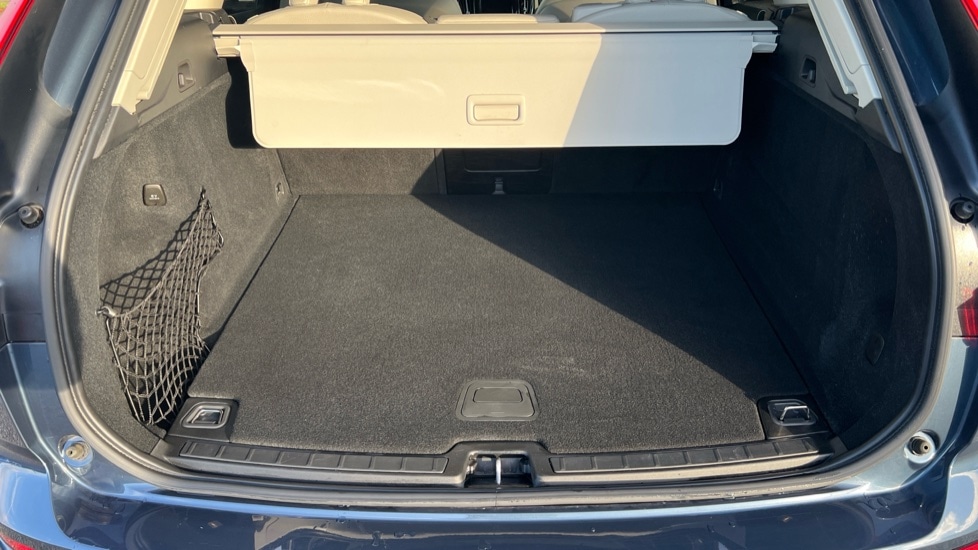 Used Volvo XC60 2023 for sale - 76523574: Photo 17