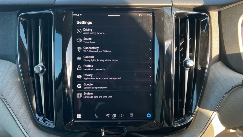 Used Volvo XC60 2023 for sale - 76523574: Photo 33