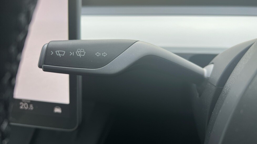 Used Tesla Model Y 2025 for sale - 76873571: Photo 26