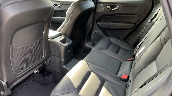 Used Volvo XC60 2024 for sale - 76117033: Photo 10