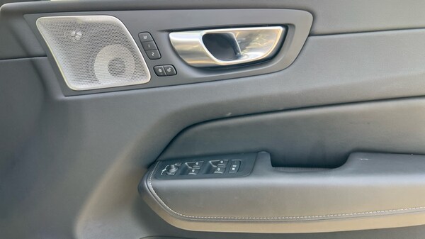 Used Volvo XC60 2024 for sale - 76117033: Photo 15
