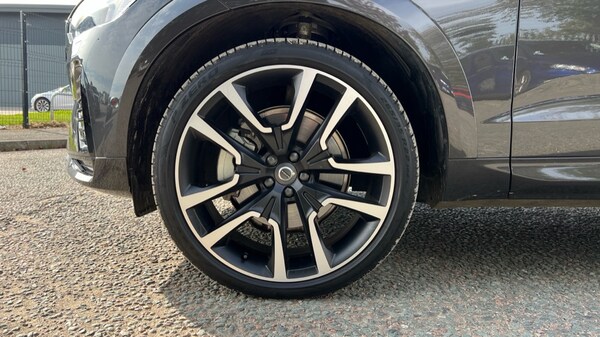 Used Volvo XC60 2024 for sale - 76117033: Photo 25