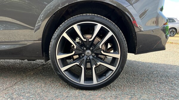 Used Volvo XC60 2024 for sale - 76117033: Photo 26