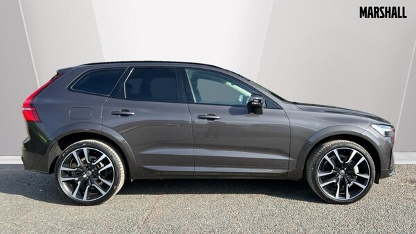 Used Volvo XC60 2024 for sale - 76117033: Photo 3