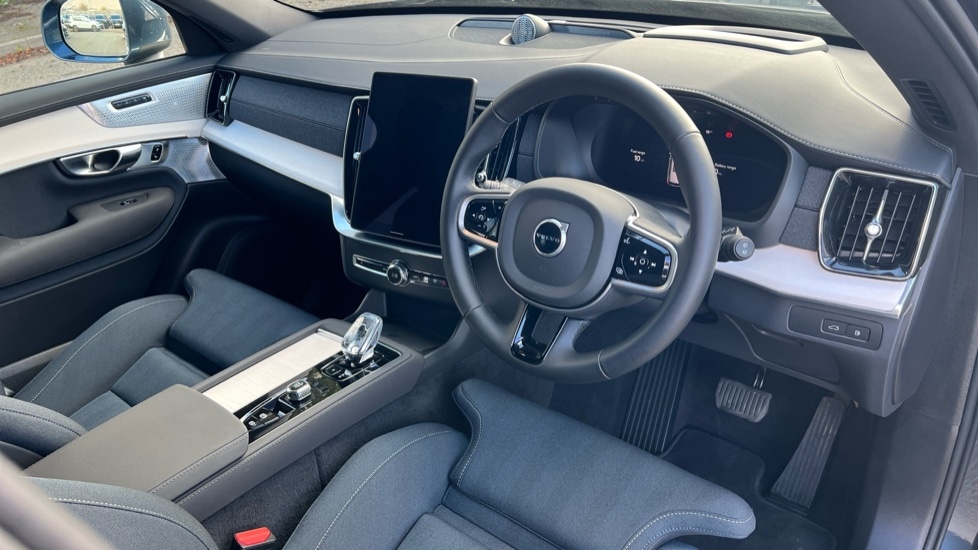 Used Volvo XC90 2025 for sale - 76870938: Photo 5