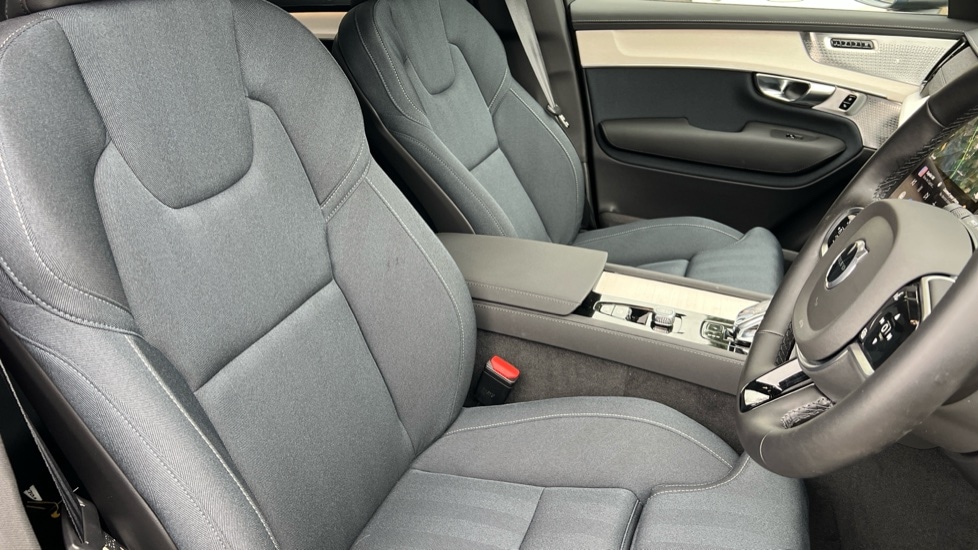 Used Volvo XC90 2025 for sale - 76871705: Photo 9