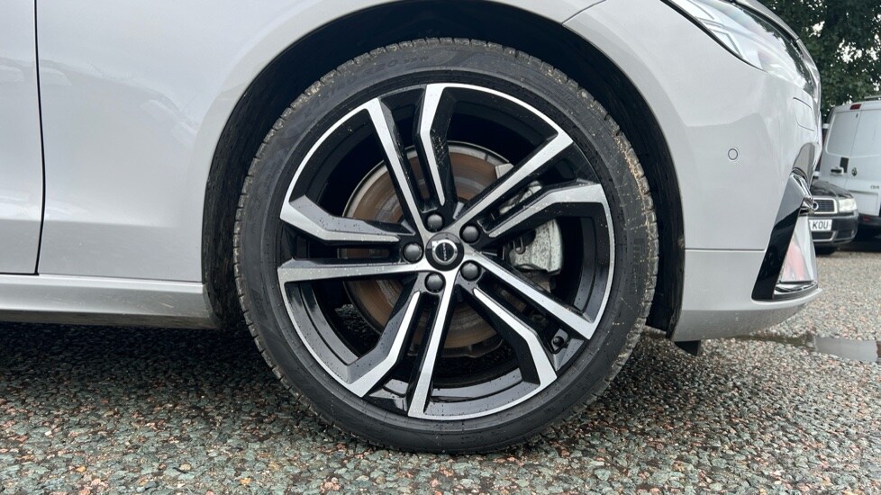 Used Volvo V90 2024 for sale - 75886803: Photo 16