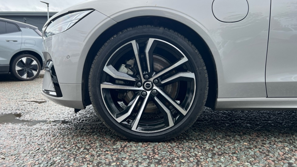 Used Volvo V90 2024 for sale - 75886803: Photo 25