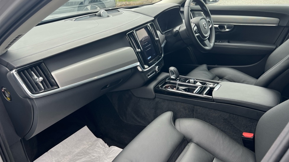 Used Volvo V90 2024 for sale - 75886803: Photo 4